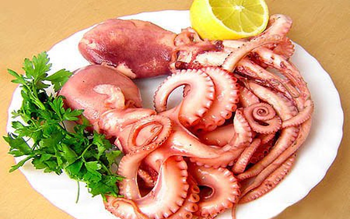 Các món từ bạch tuộc còn là thức ăn khoái khẩu đối với nhiều người